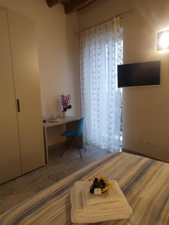 Corte Trento Desenzano del Garda Esterno foto